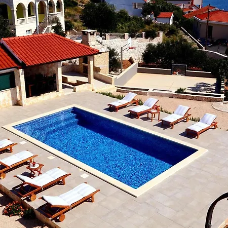 Villa Restful Kanica House