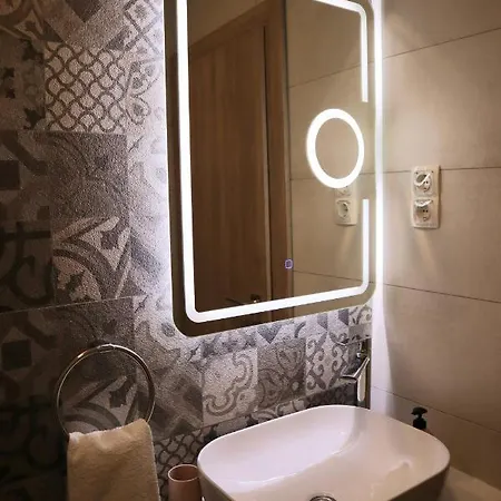 Restful Kanica House *