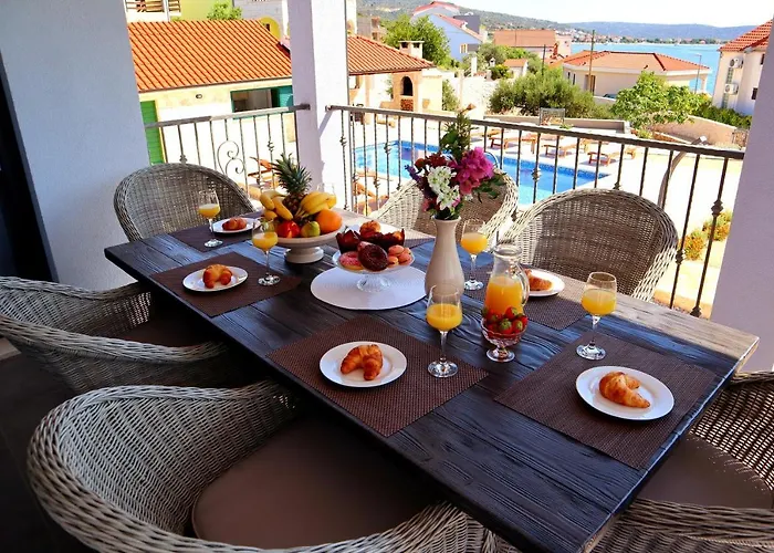 Restful Kanica House Villa *