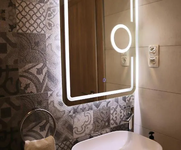 Restful Kanica House *